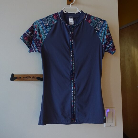 Piping Hot full-zip rash guard rashguard short-sleeve swim 6 SM S Small - Picture 1 of 14